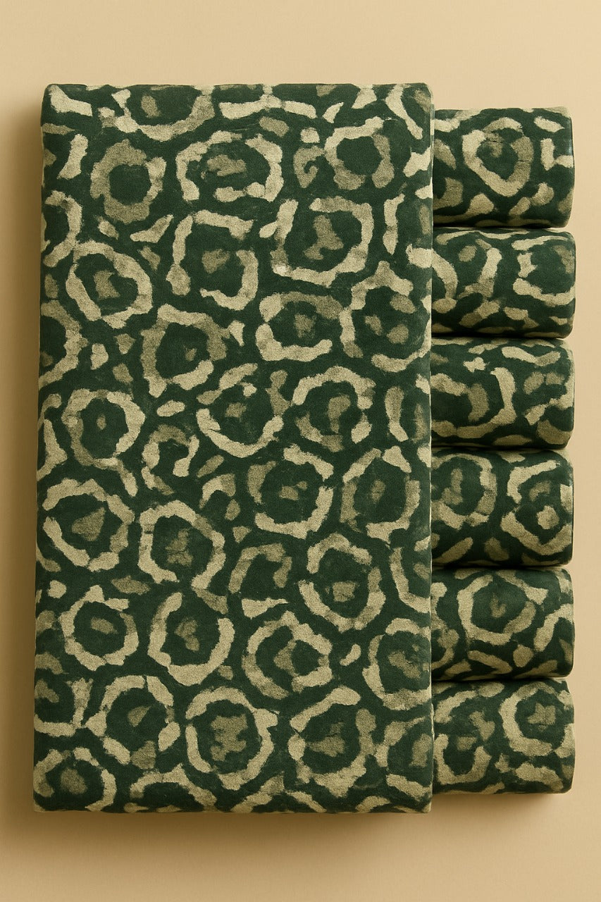 BEIGE AND LIGHT GREEN PATTERN ON GREEN