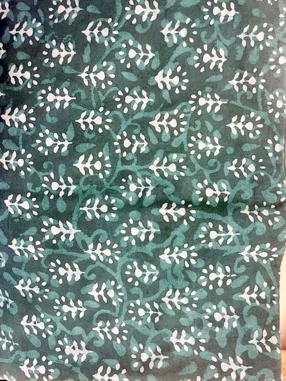 CREAM AND LIGHT GREEN FLORAL ON DARK GREEN